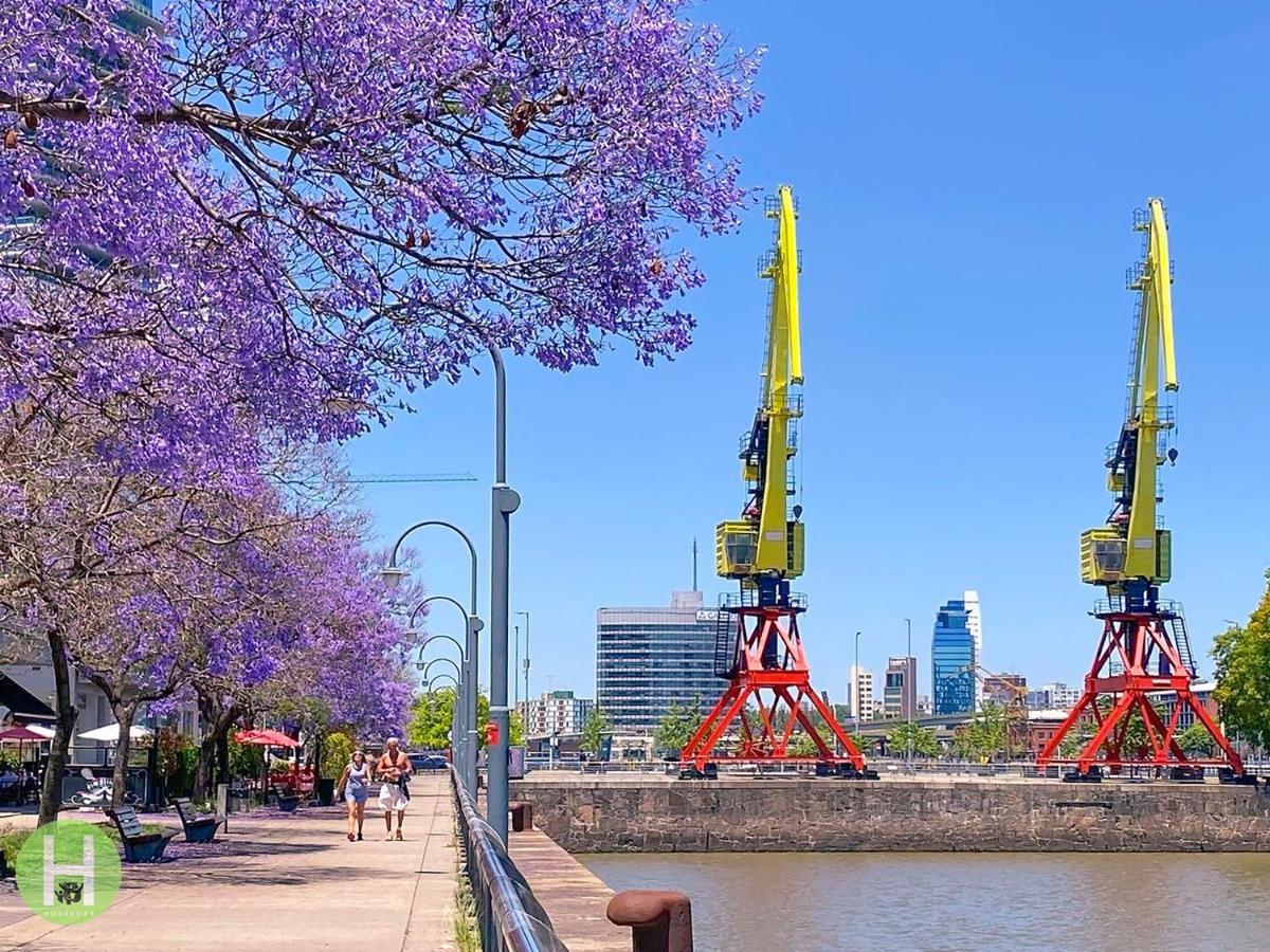 Historic Place In Puerto Madero Буенос Айрес Екстериор снимка